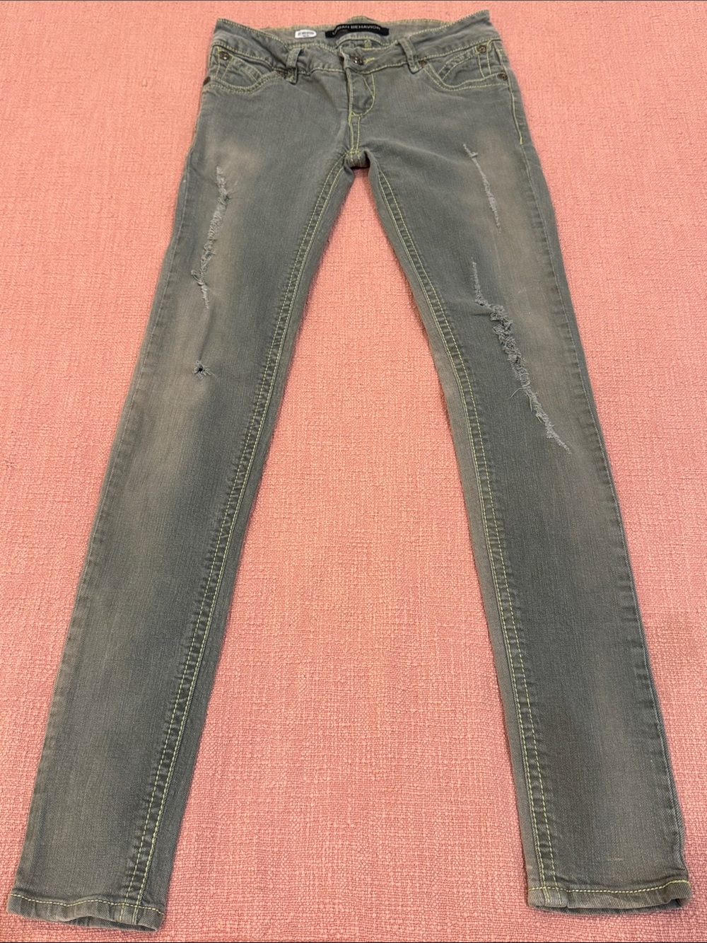 Gray with lime contrast stretching W29L31.5 wm’s Skinny distressed Jeans